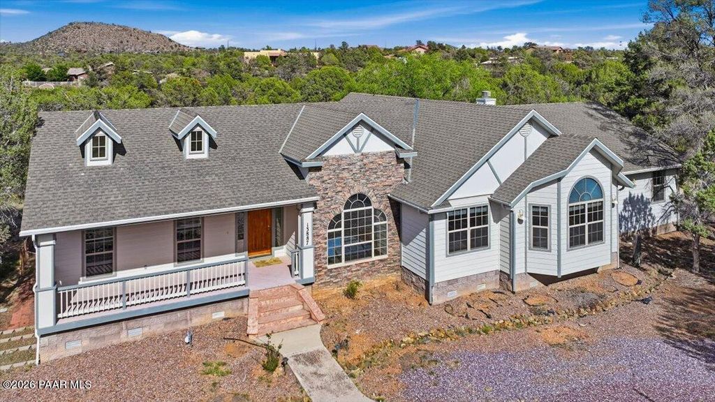 Photo of 13887 N Thunderbird Road, Prescott, AZ 86305 (MLS # 1081996)