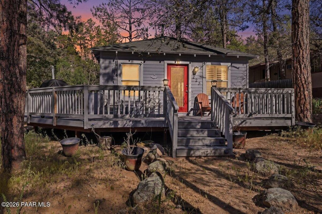 Photo of 225 Cory Avenue, Prescott, AZ 86303 (MLS # 1081460)