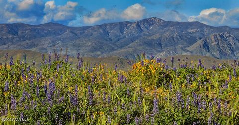 6862 S State Route 69 Mayer AZ 86333