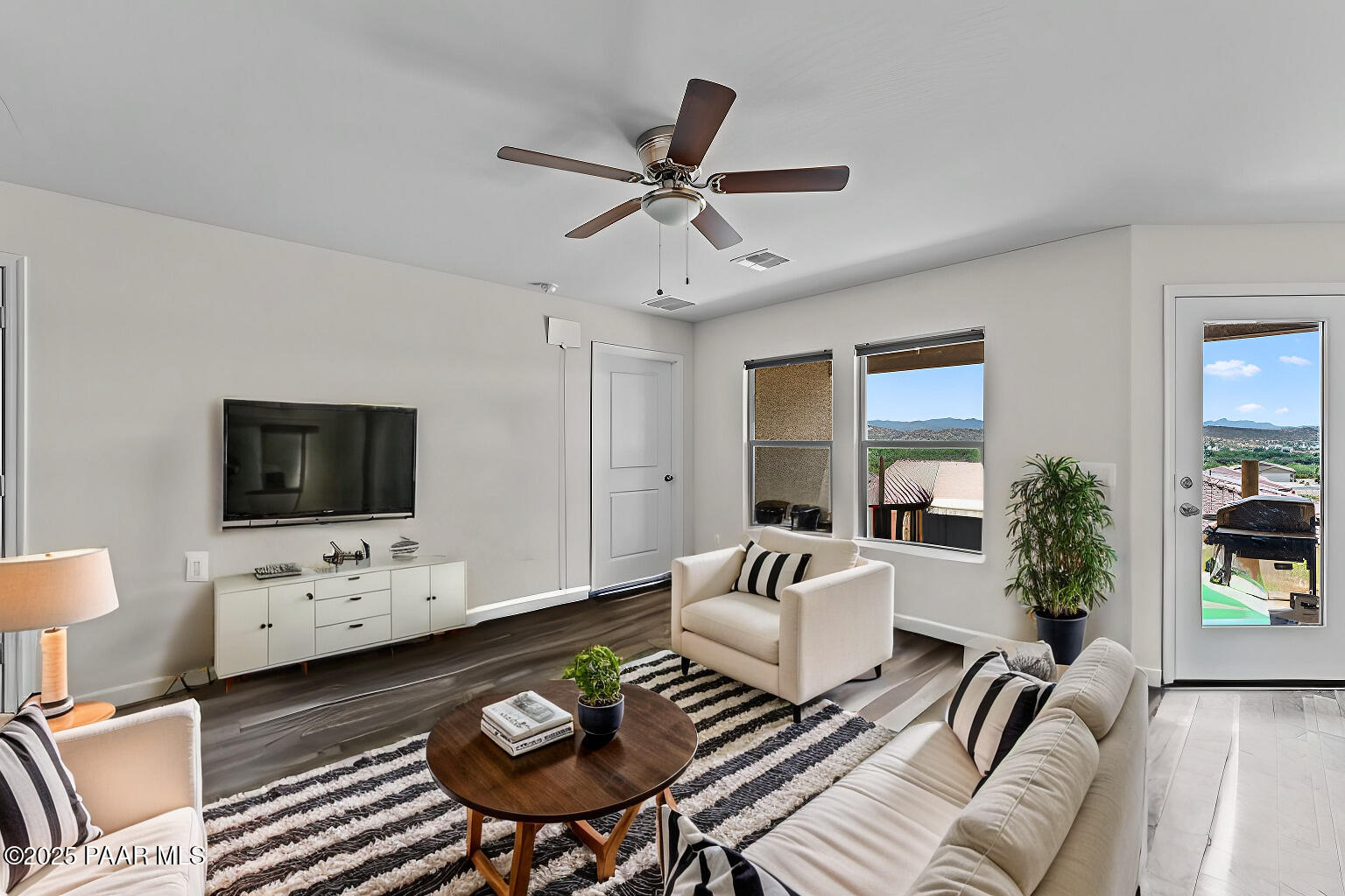 605 Vista Ridge Court