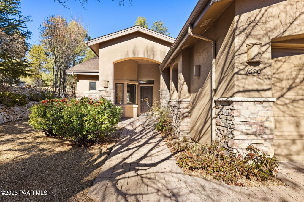 Photo of 1690 Gentle Way, Prescott, AZ 86303 (MLS # 1078875)