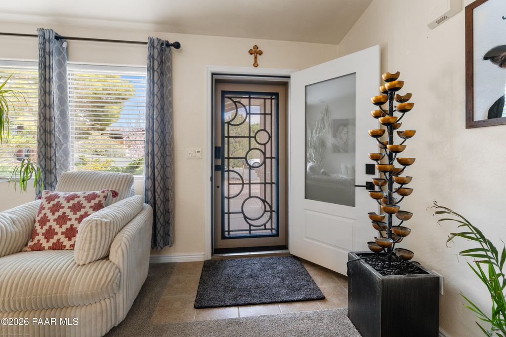 Photo of 1800 N Emerald Drive, Prescott, AZ 86301 (MLS # 1079961)