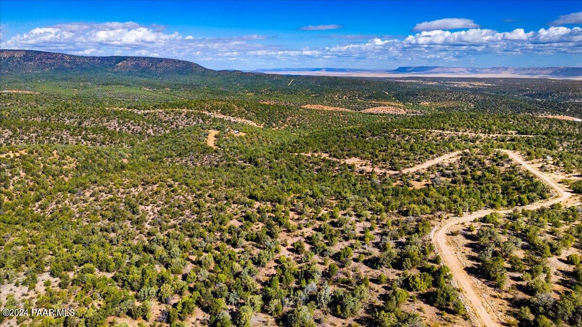 1399 N Thunder Ridge Ranch Road