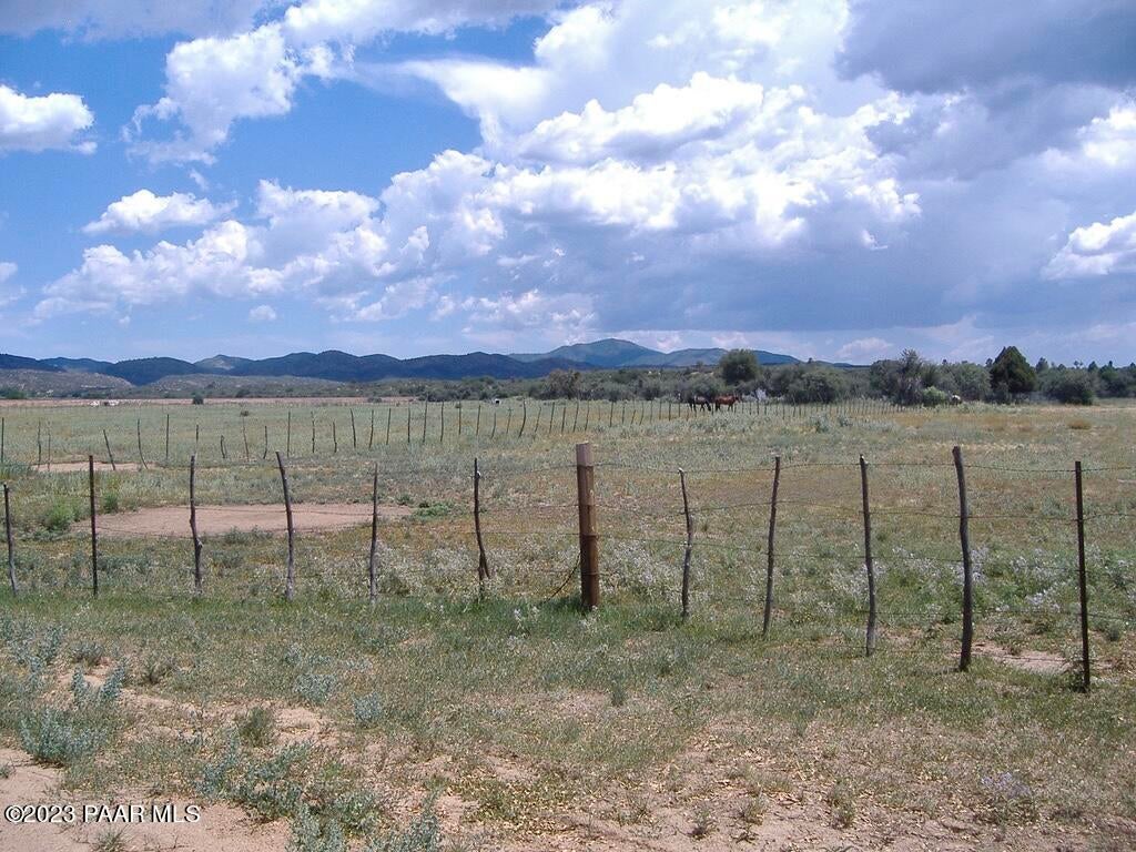 10499 W Tough Country Trail