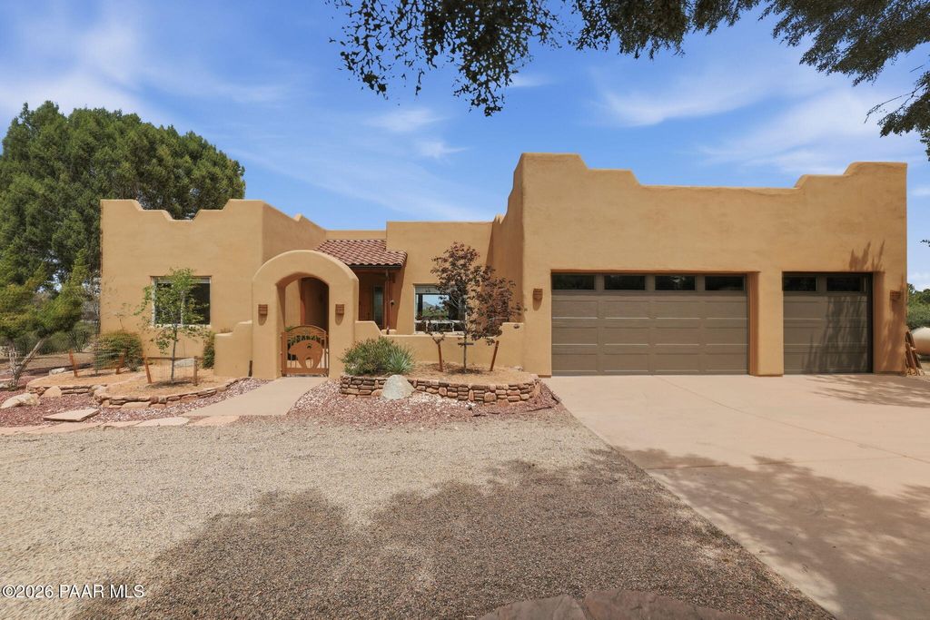 Photo of 13647 Black Elk Trail, Prescott, AZ 86305 (MLS # 1081400)