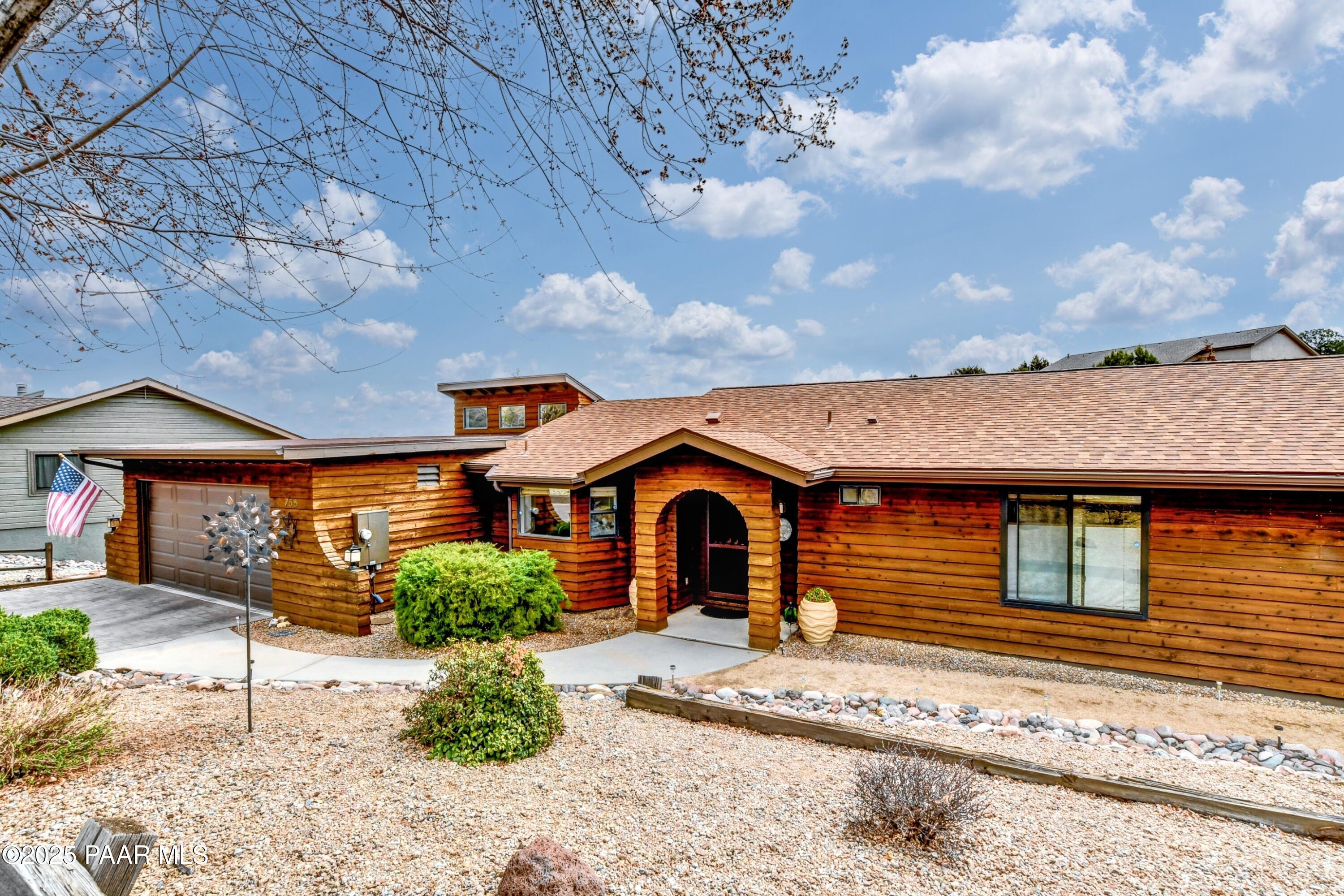 755 Sunrise Boulevard