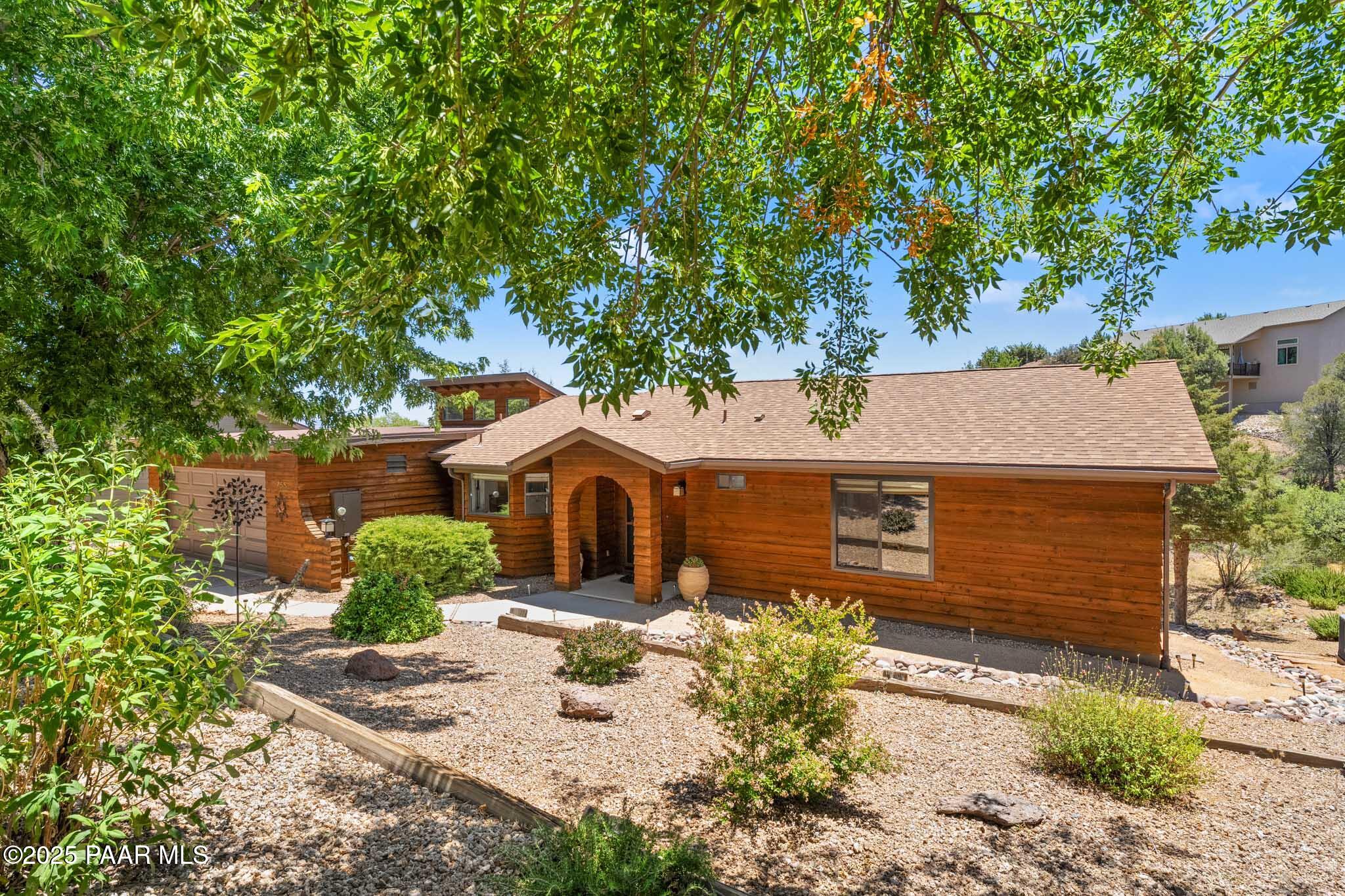 755 Sunrise Boulevard