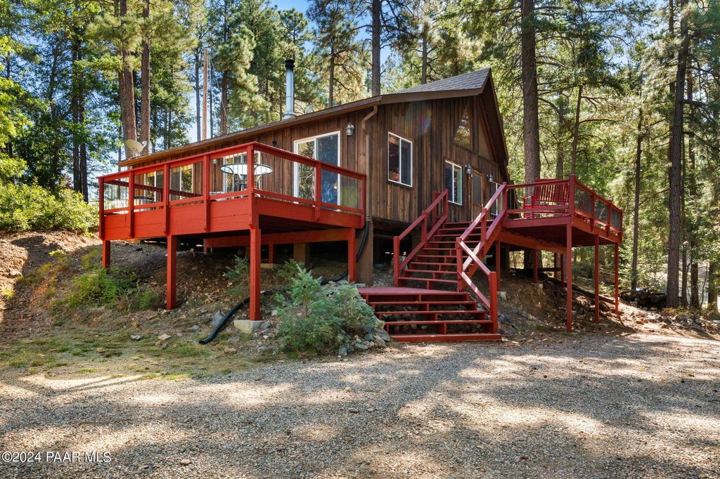 Photo of 8851 S Hassayampa Circle, Prescott, AZ 86303 (MLS # 1077745)