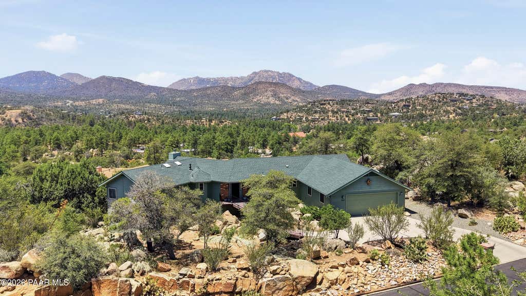 Photo of 1938 Upper Crestview, Prescott, AZ 86305 (MLS # 1083647)
