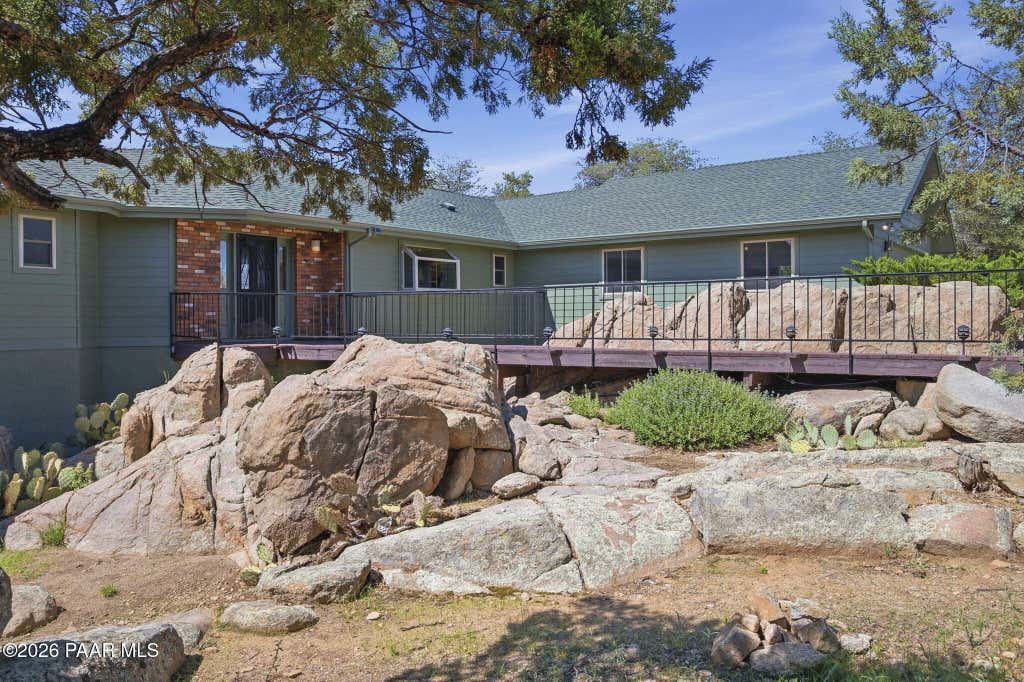 Photo of 1938 Upper Crestview, Prescott, AZ 86305 (MLS # 1083647)