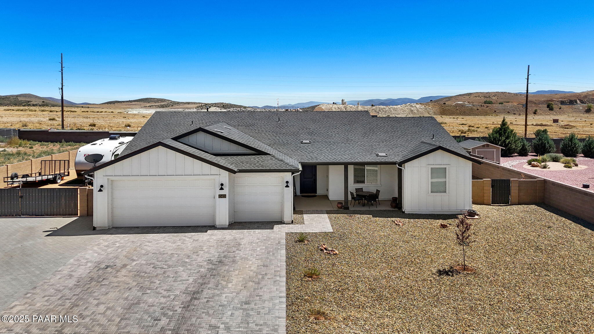 13433 E Palomino Lane