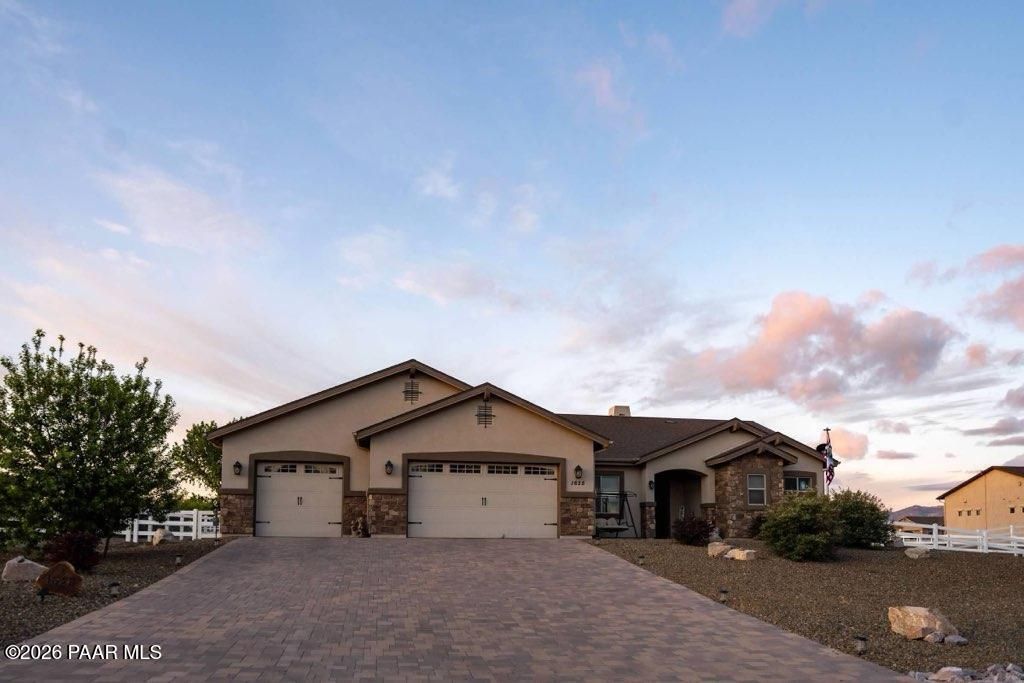 Photo of 1625 W Anne Marie Drive, Chino Valley, AZ 86323 (MLS # 1081142)