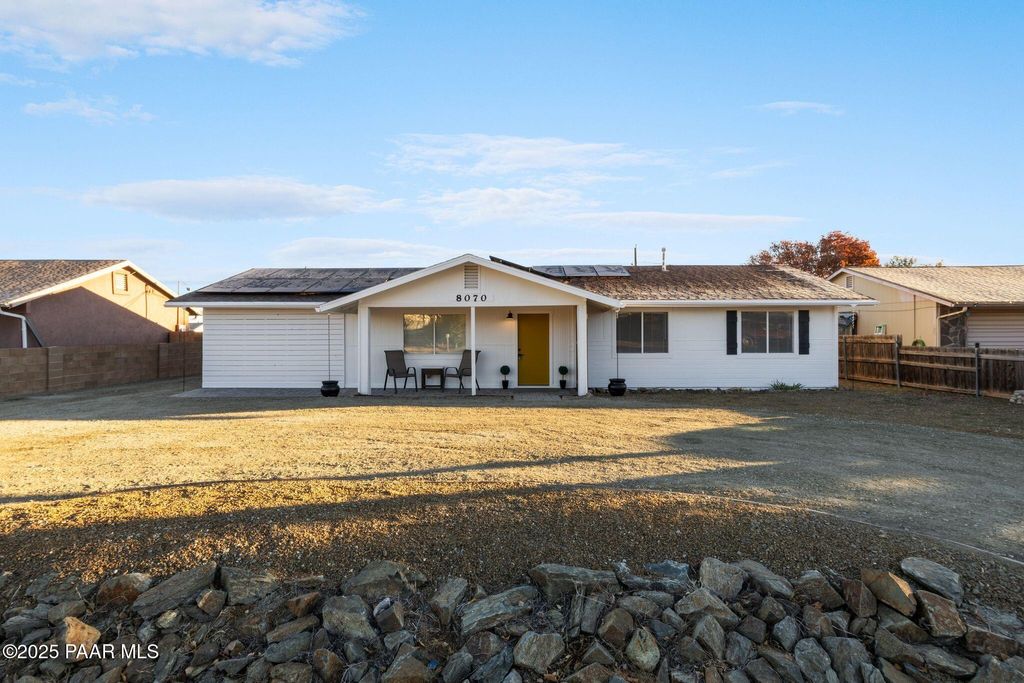 Photo of 8070 E Gale Road, Prescott Valley, AZ 86314 (MLS # 1078165)