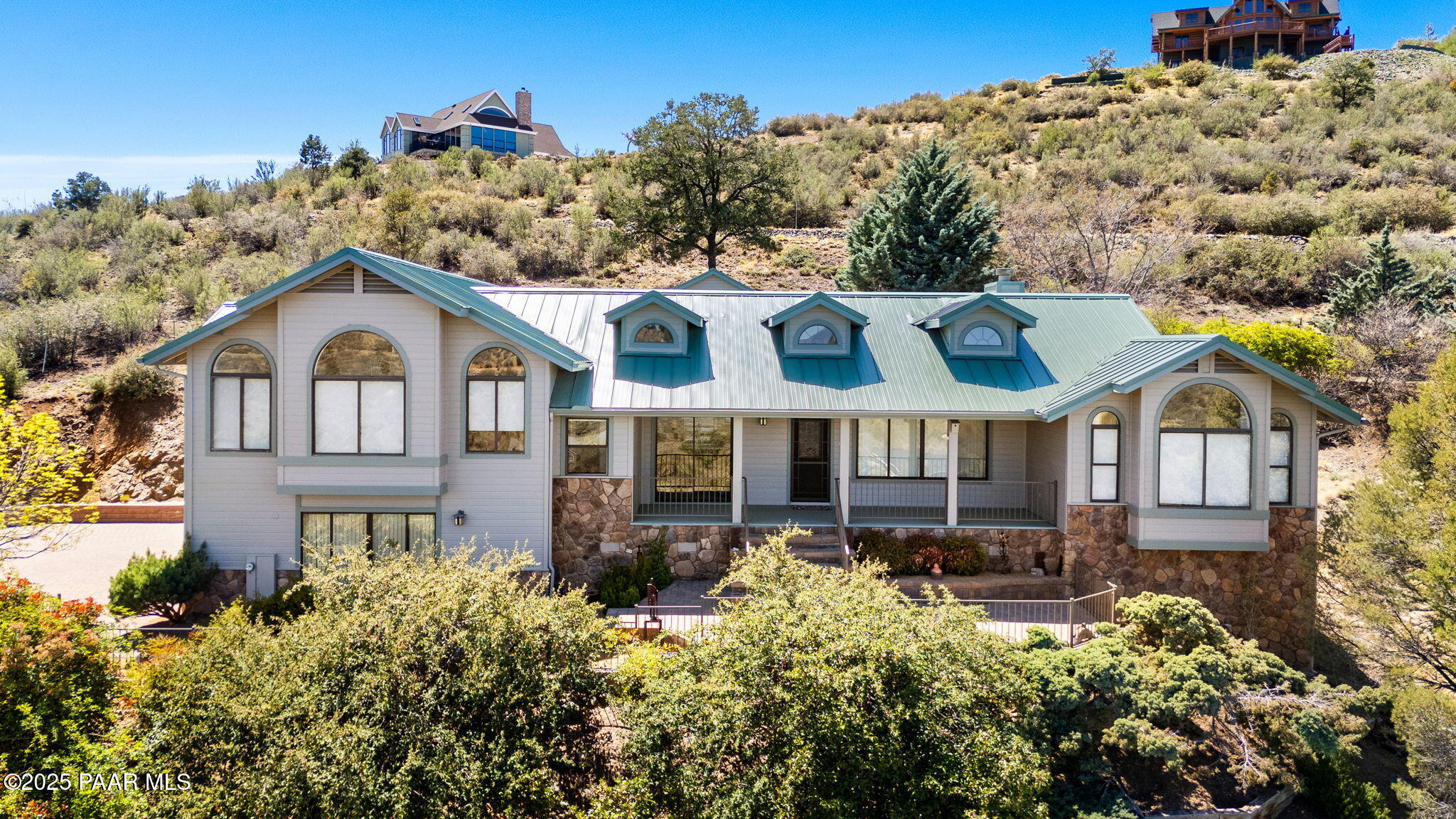 128 N French Drive