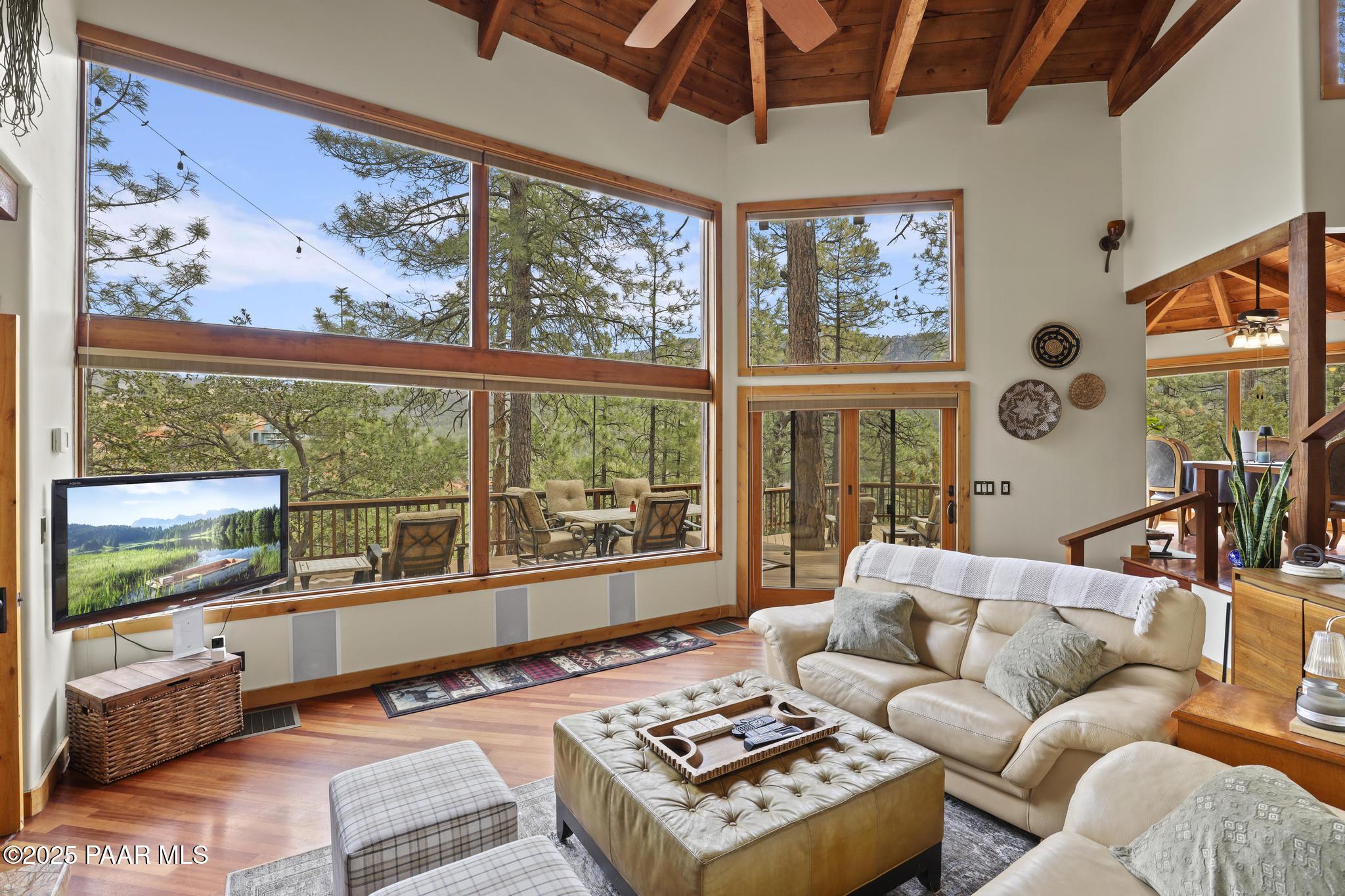 6133 Skyview Circle