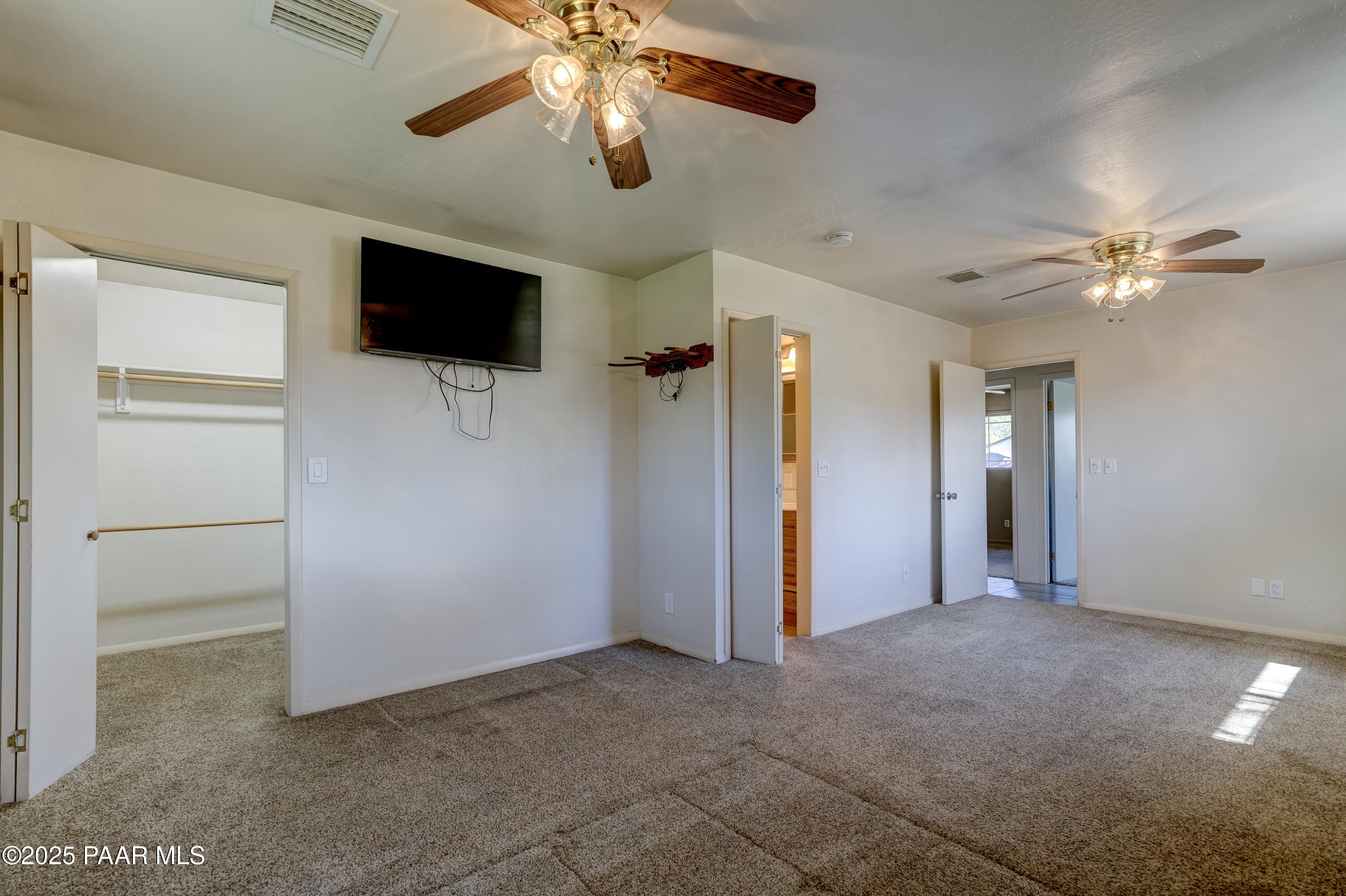 2780 N Date Creek Drive