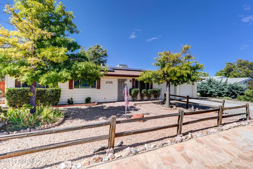 Photo of 2780 N Date Creek Drive, Prescott Valley, AZ 86314 (MLS # 1077069)