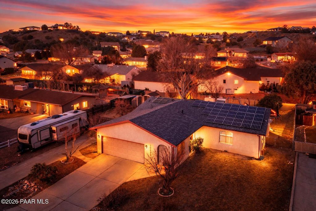 Photo of 10838 E Oxbow Drive, Dewey-Humboldt, AZ 86327 (MLS # 1079705)