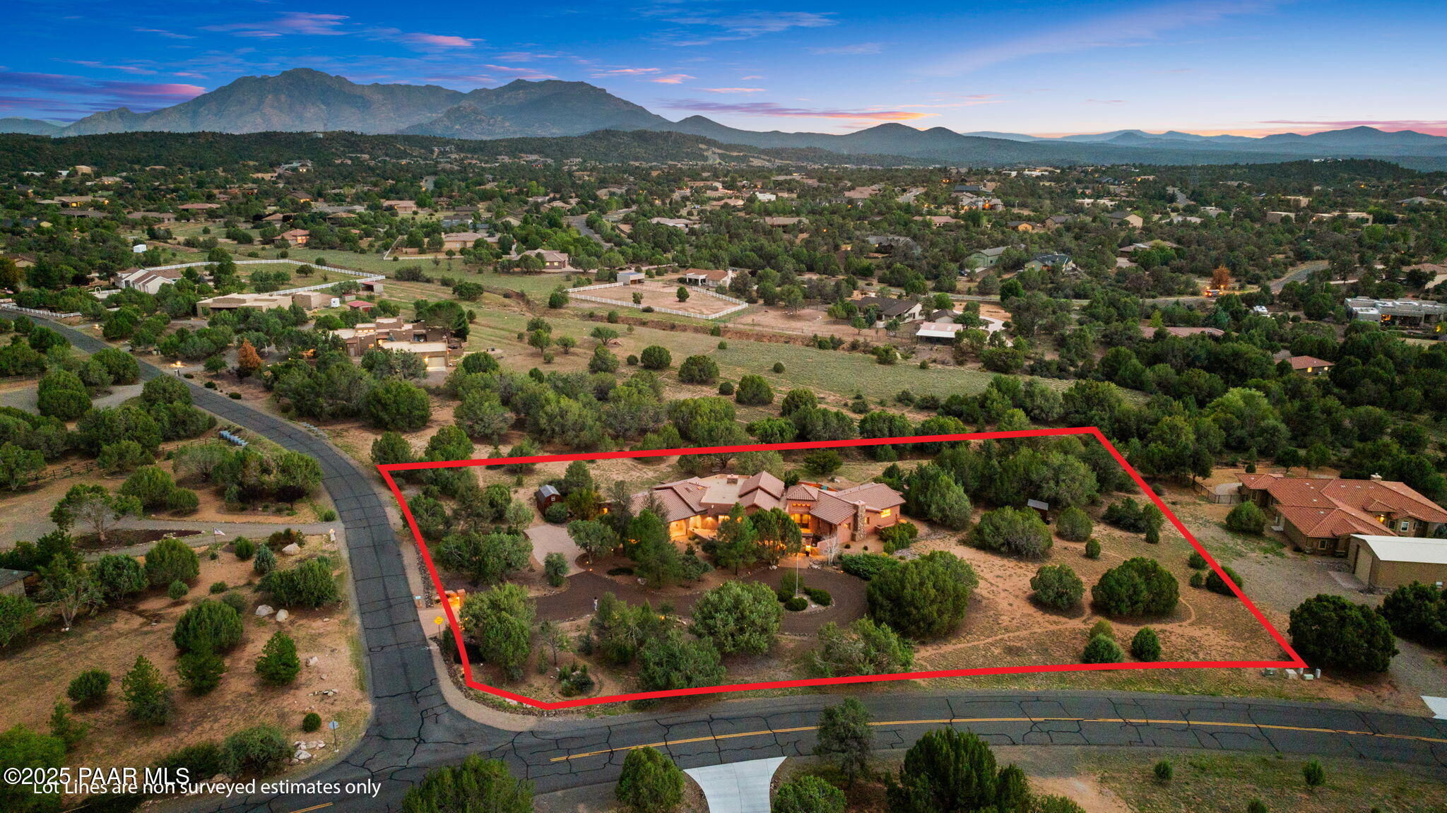 13700 N Warpaint Place