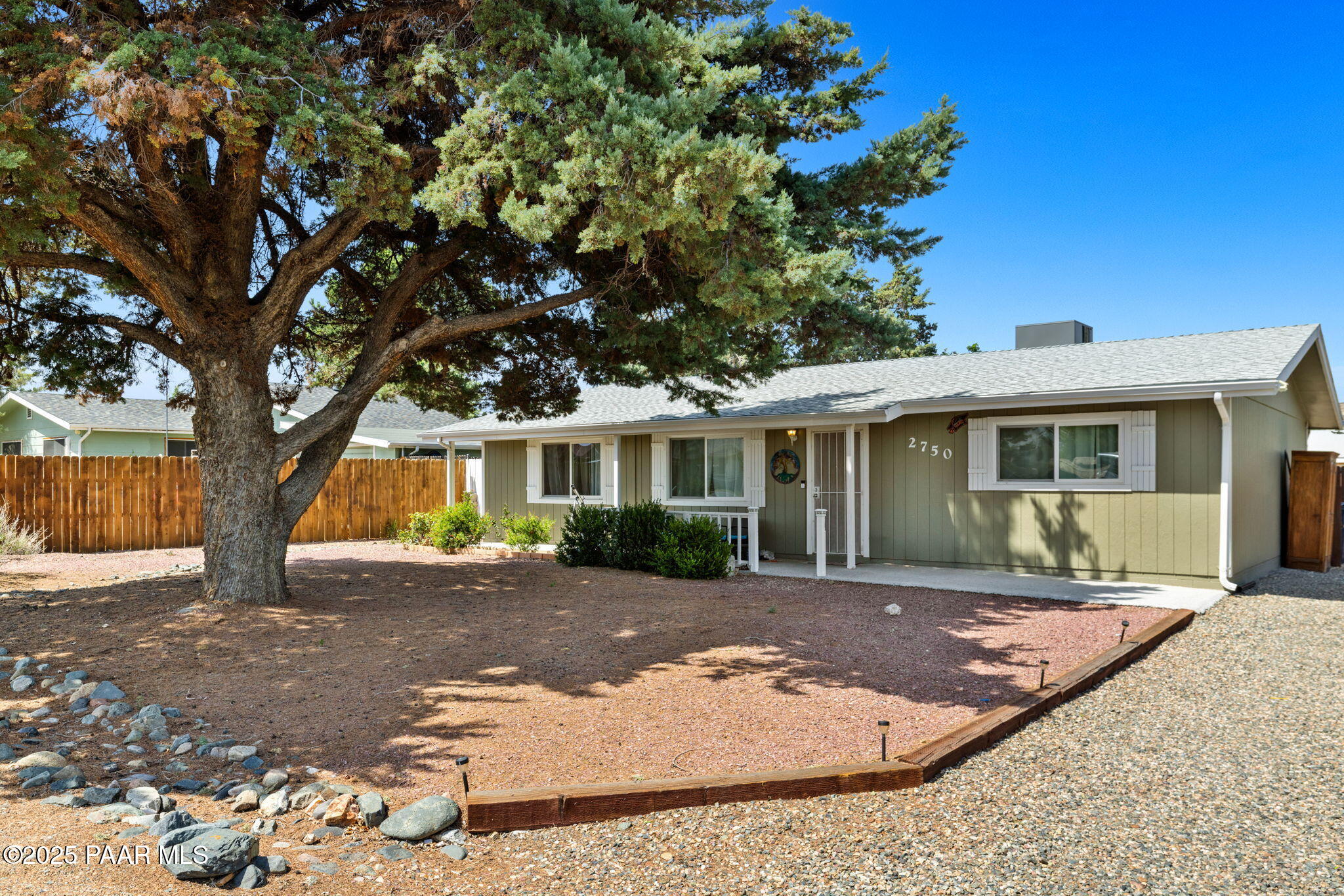 2750 N Date Creek Drive