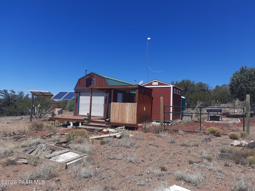 Photo of 1309 W Badger Flats Road, Seligman, AZ 86337 (MLS # 1082767)