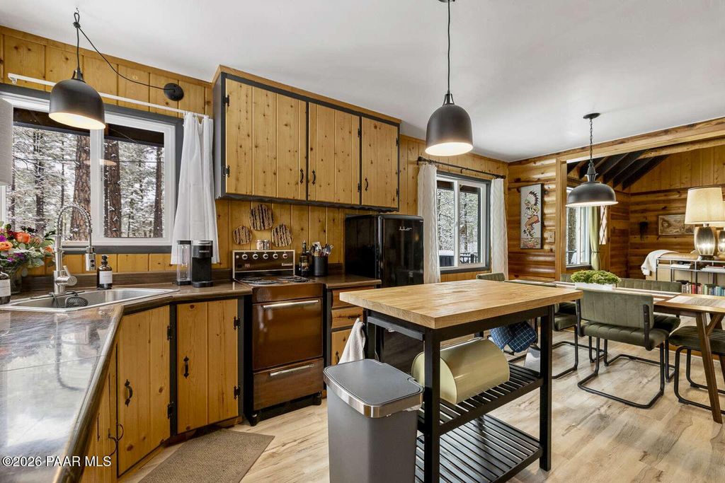 Photo of 1363 E Silver King Circle #-A, Prescott, AZ 86303 (MLS # 1081874)