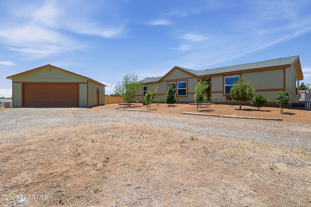 Photo of 3420 N Yucca Lane, Chino Valley, AZ 86323 (MLS # 1082059)