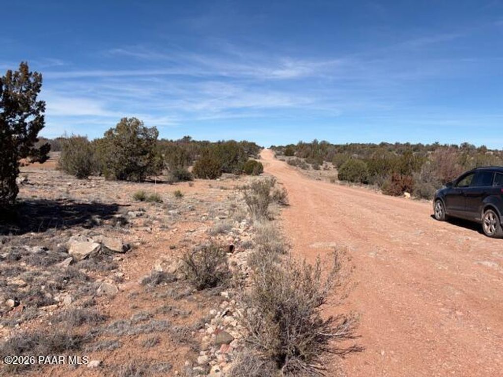 Photo of 58102 Bridge Canyon Road, Seligman, AZ 86337 (MLS # 1079933)