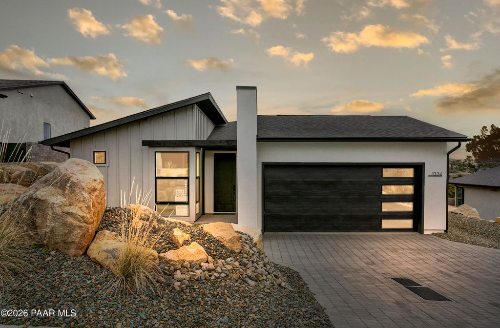 Photo of 1336 Rockwood Drive, Prescott, AZ 86305 (MLS # 1079618)