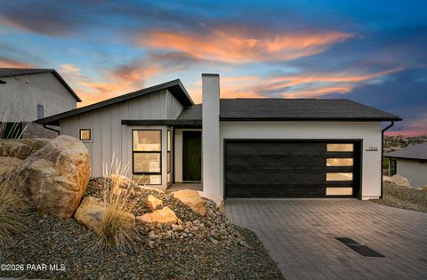 Photo of 1336 Rockwood Drive, Prescott, AZ 86305 (MLS # 1079618)