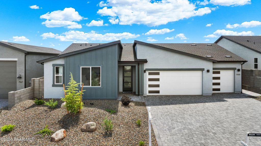 Photo of 7555 E Louie Lane, Prescott Valley, AZ 86315 (MLS # 1079589)