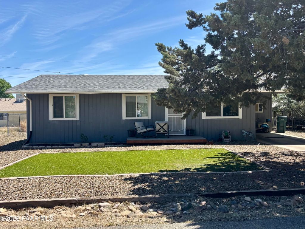 Photo of 3069 N Constance Drive, Prescott Valley, AZ 86314 (MLS # 1081453)