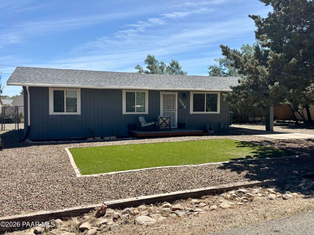 Photo of 3069 N Constance Drive, Prescott Valley, AZ 86314 (MLS # 1081453)