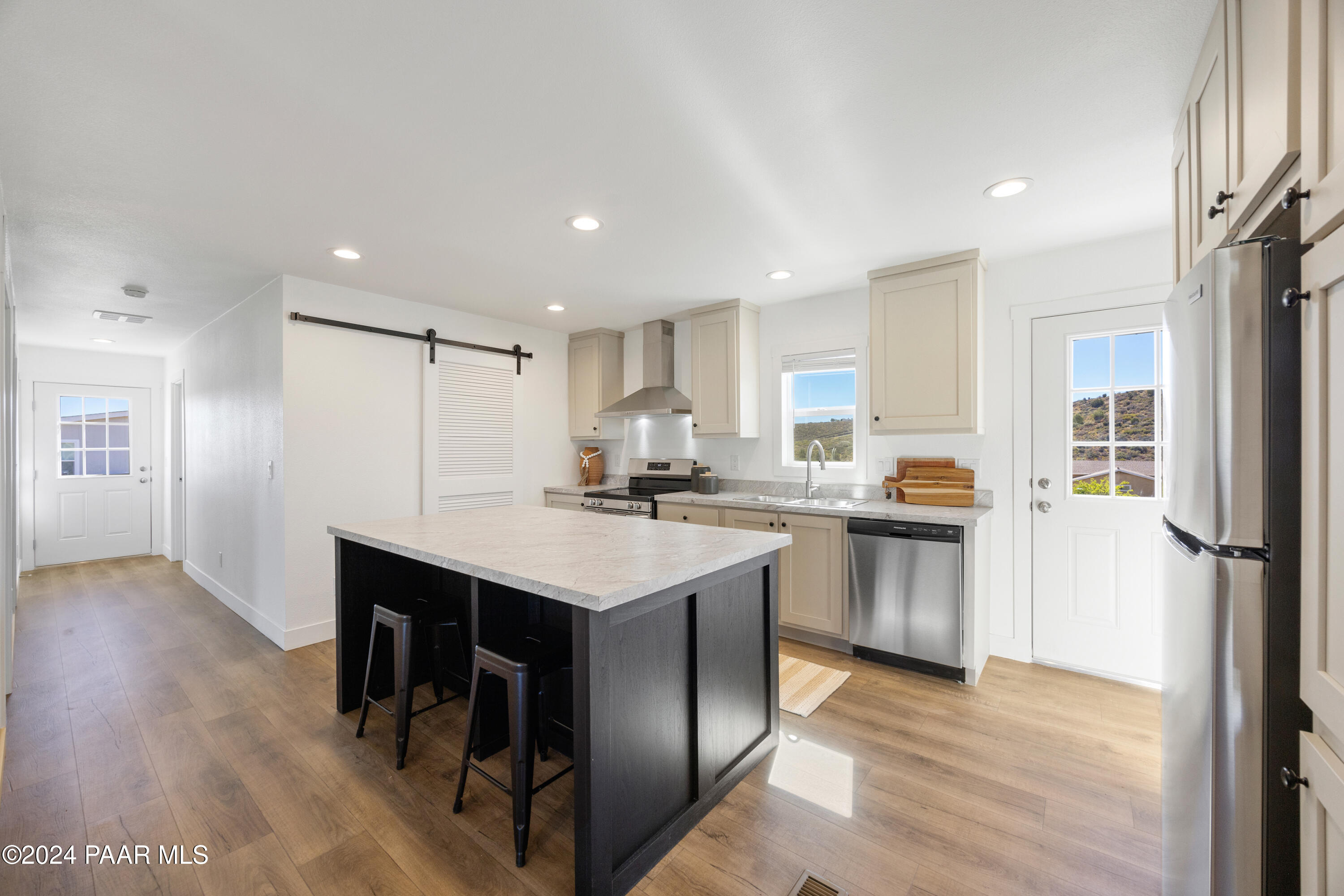 13271 E Courtney Lane