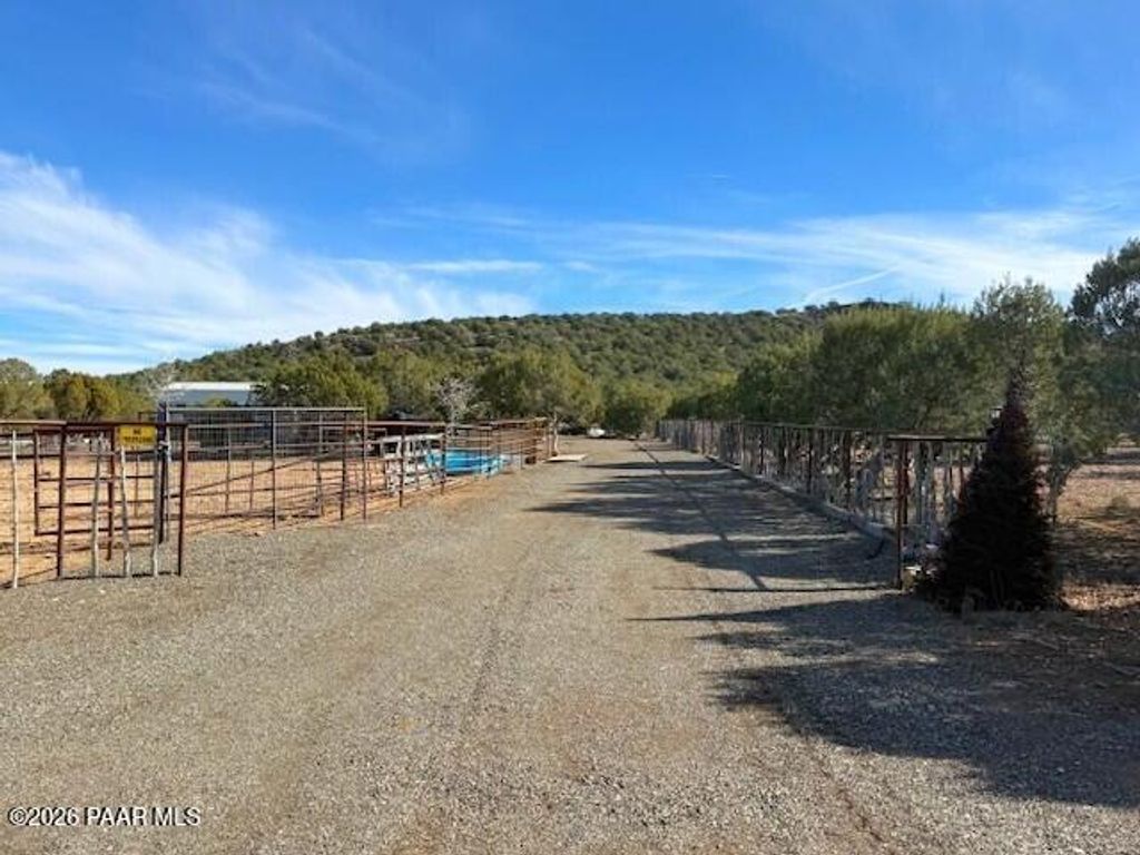 Photo of 0 Whiskey Ridge Road, Prescott, AZ 86305 (MLS # 1078743)