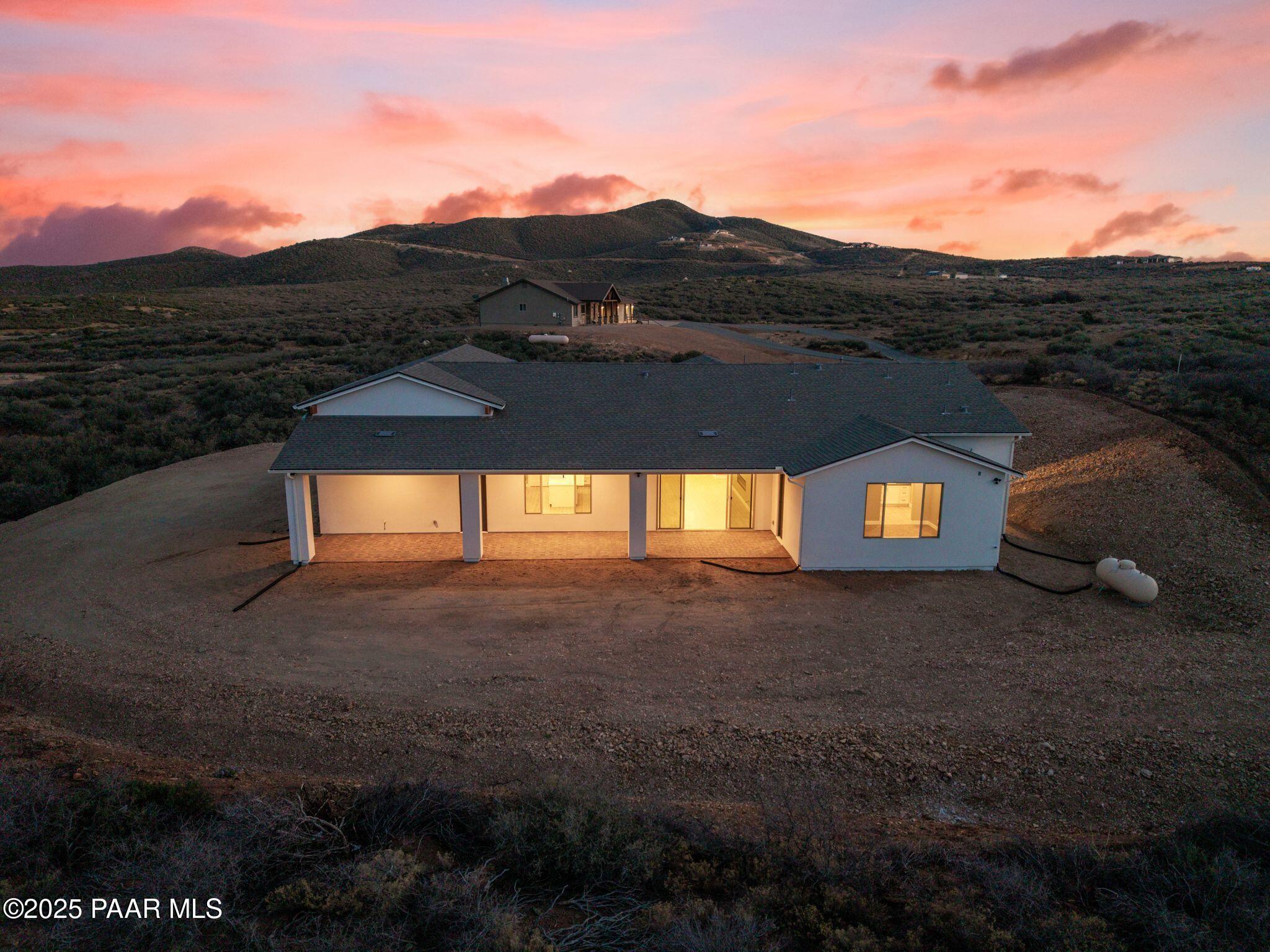 15900 Lone Fox Trail