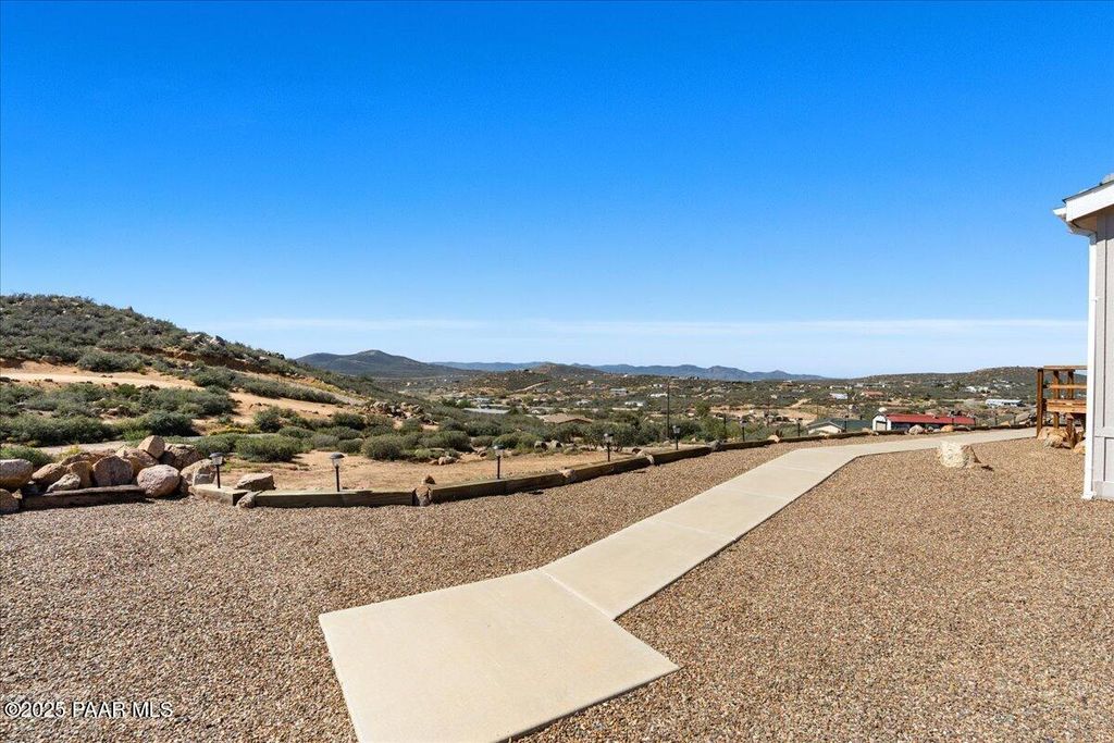 Photo of 17730 E Lions Gate Drive, Dewey-Humboldt, AZ 86327 (MLS # 1077009)