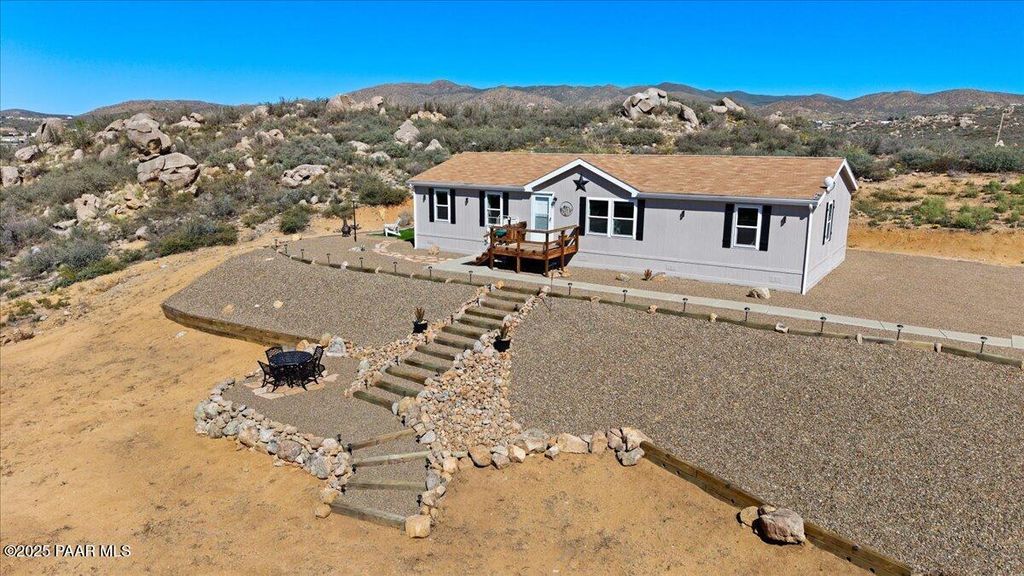 Photo of 17730 E Lions Gate Drive, Dewey-Humboldt, AZ 86327 (MLS # 1077009)