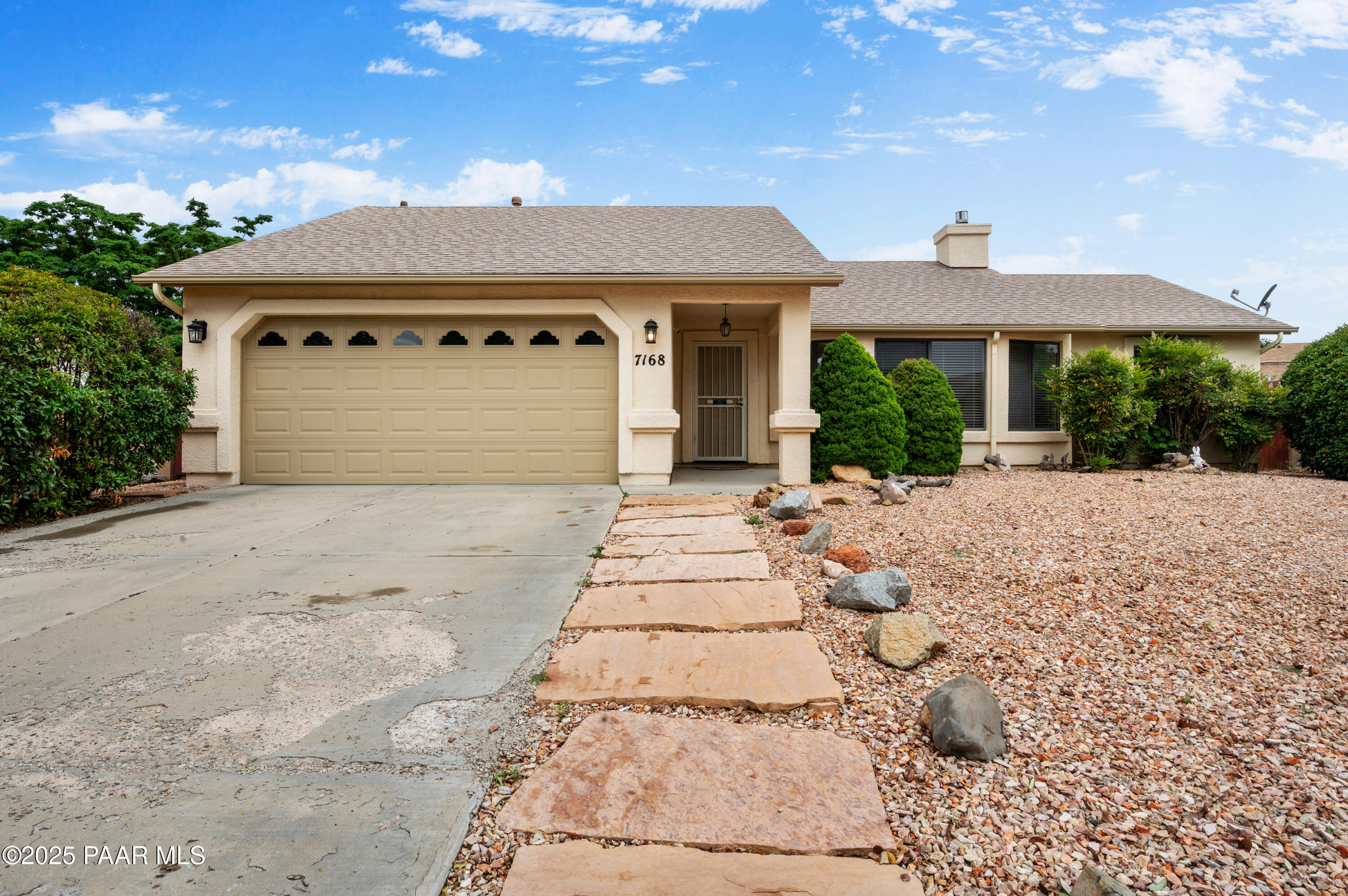 7168 N Summit View Drive