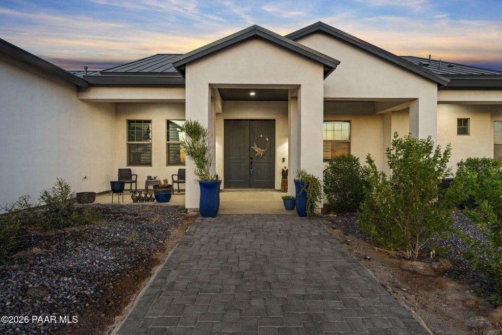 Photo of 22548 W Southern Avenue, Buckeye, AZ 85326 (MLS # 1085190)