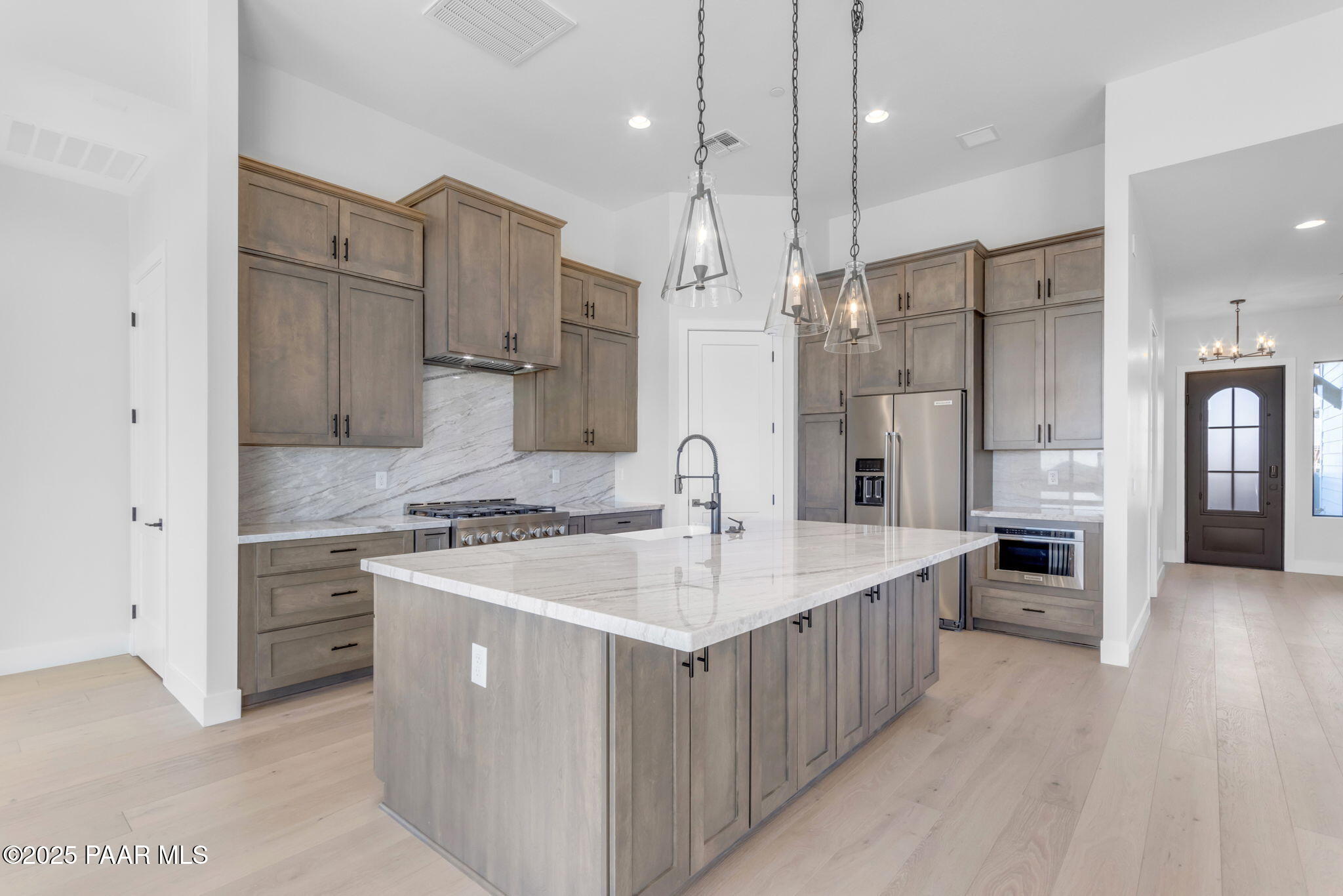 5649 Meridian Court