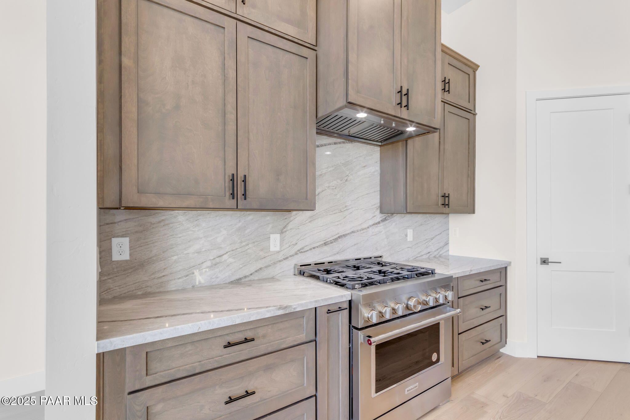 5649 Meridian Court