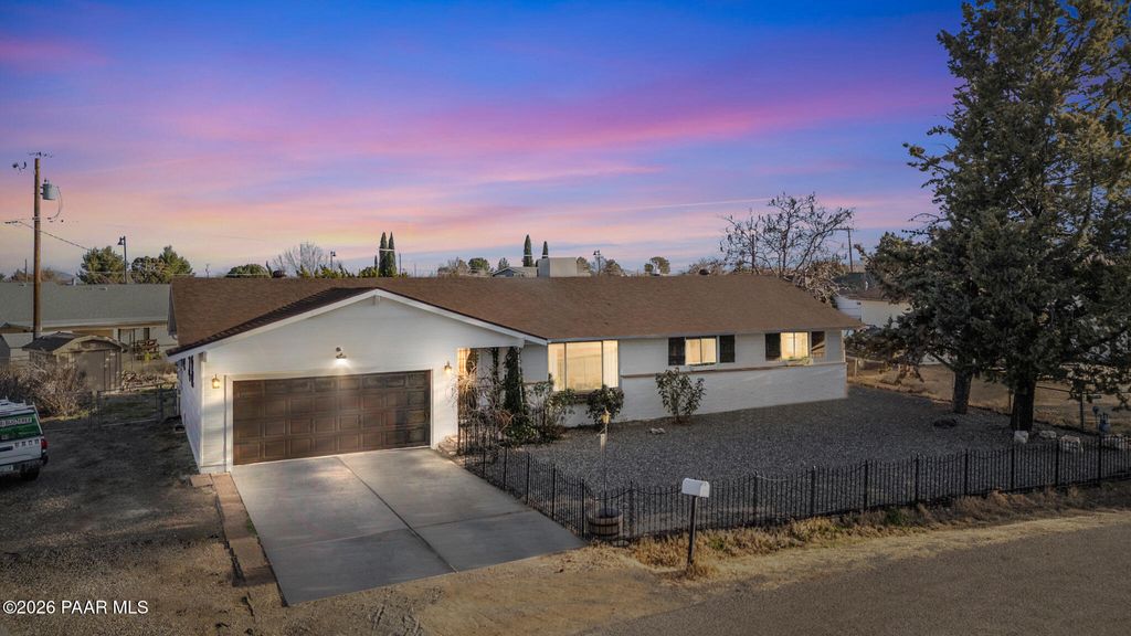 Photo of 3659 N Taylor Drive, Prescott Valley, AZ 86314 (MLS # 1079327)