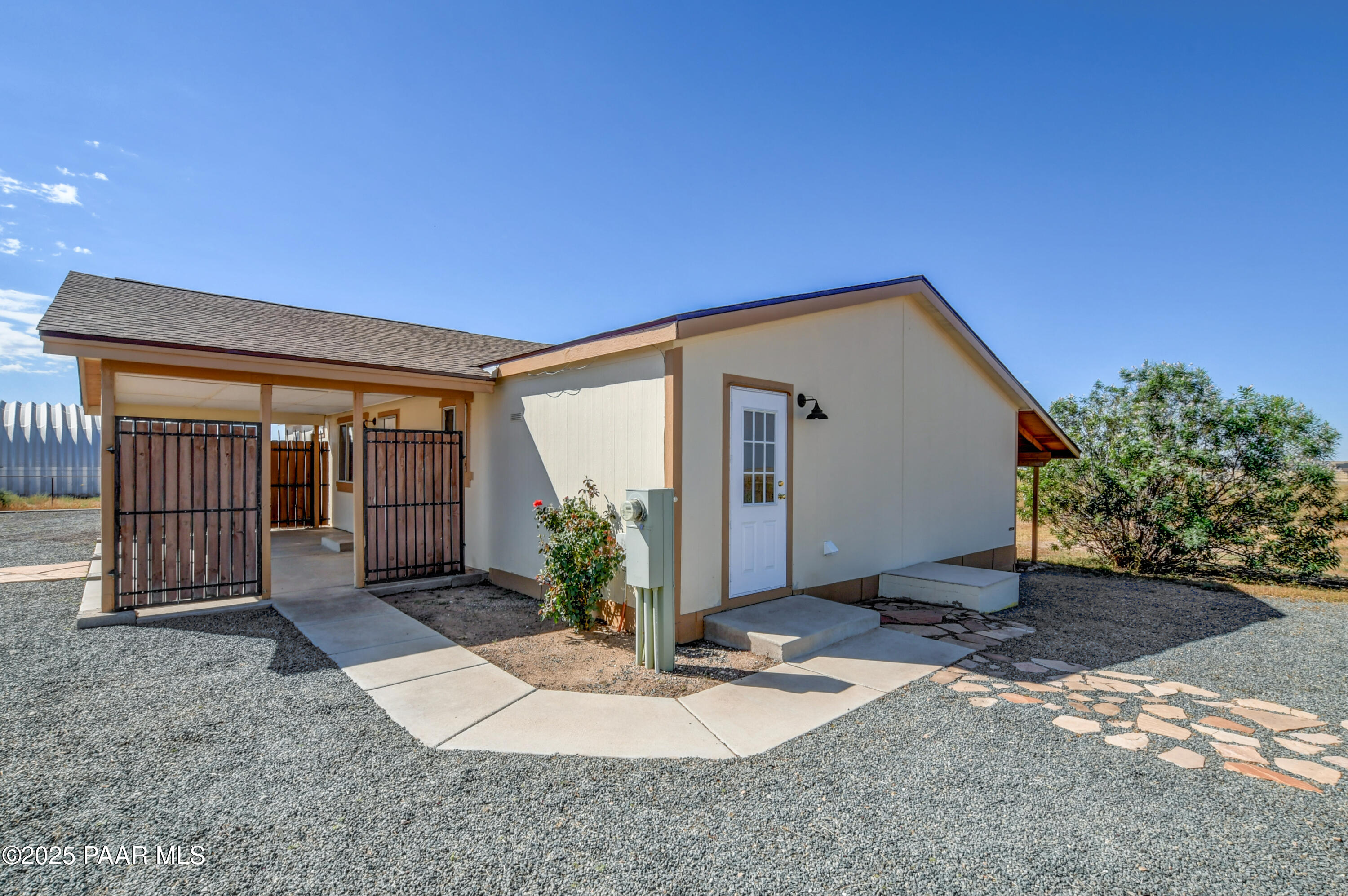 10550 N Poquito Valley Road