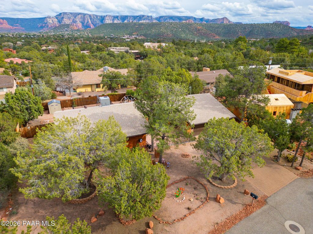 Photo of 80 Juniper Drive, Sedona, AZ 86336 (MLS # 1079563)