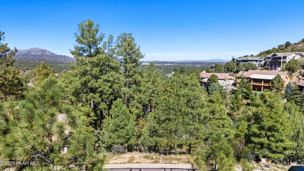 Photo of 1549 Scotch Pine Drive, Prescott, AZ 86303 (MLS # 1077135)