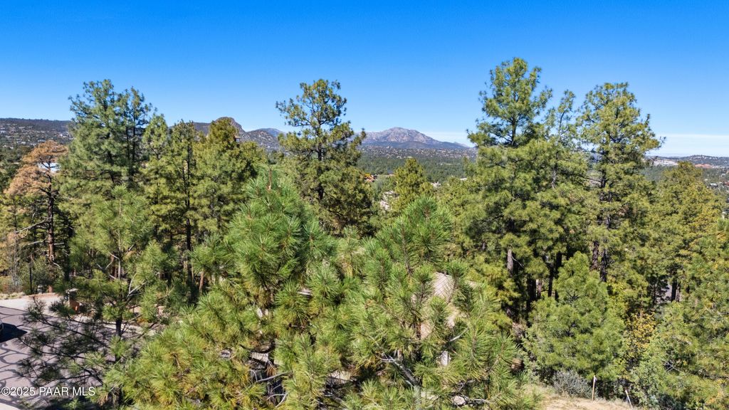 Photo of 1549 Scotch Pine Drive, Prescott, AZ 86303 (MLS # 1077135)