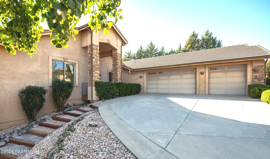 Photo of 5730 Symphony Drive, Prescott, AZ 86305 (MLS # 1077004)
