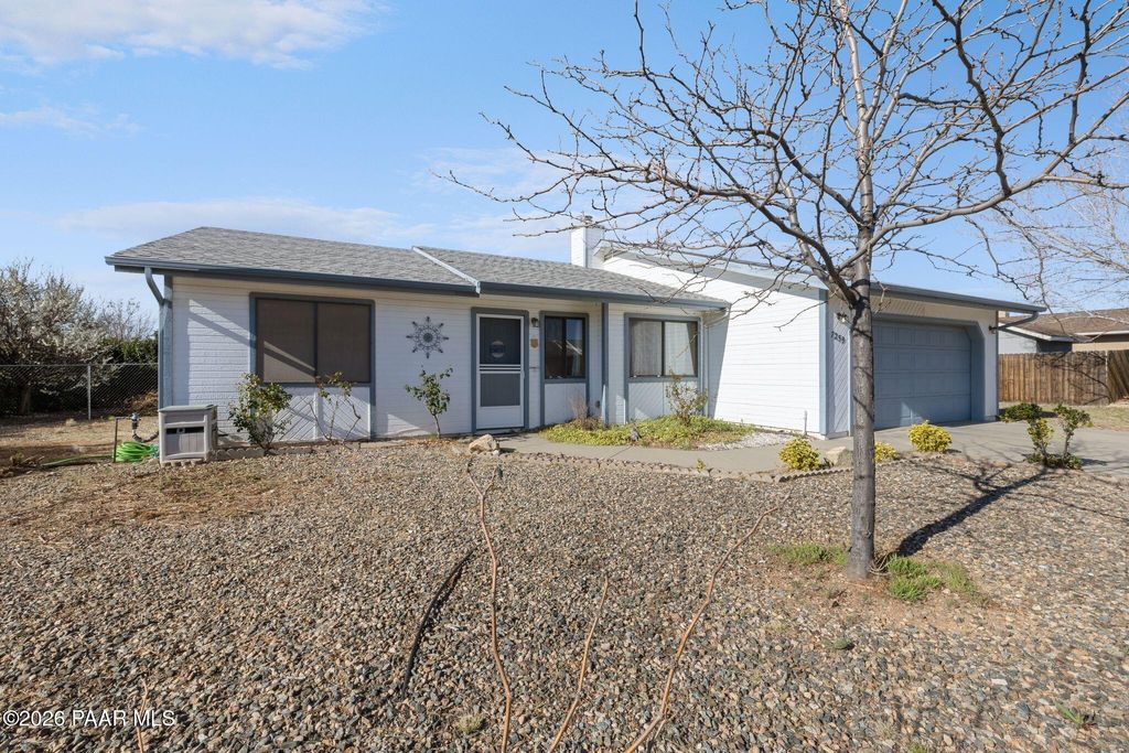 Photo of 7259 E Grandview Drive, Prescott Valley, AZ 86314 (MLS # 1080042)