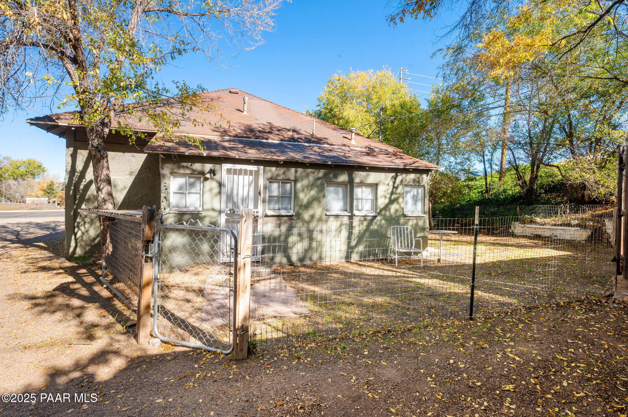 711 E Sheldon Street